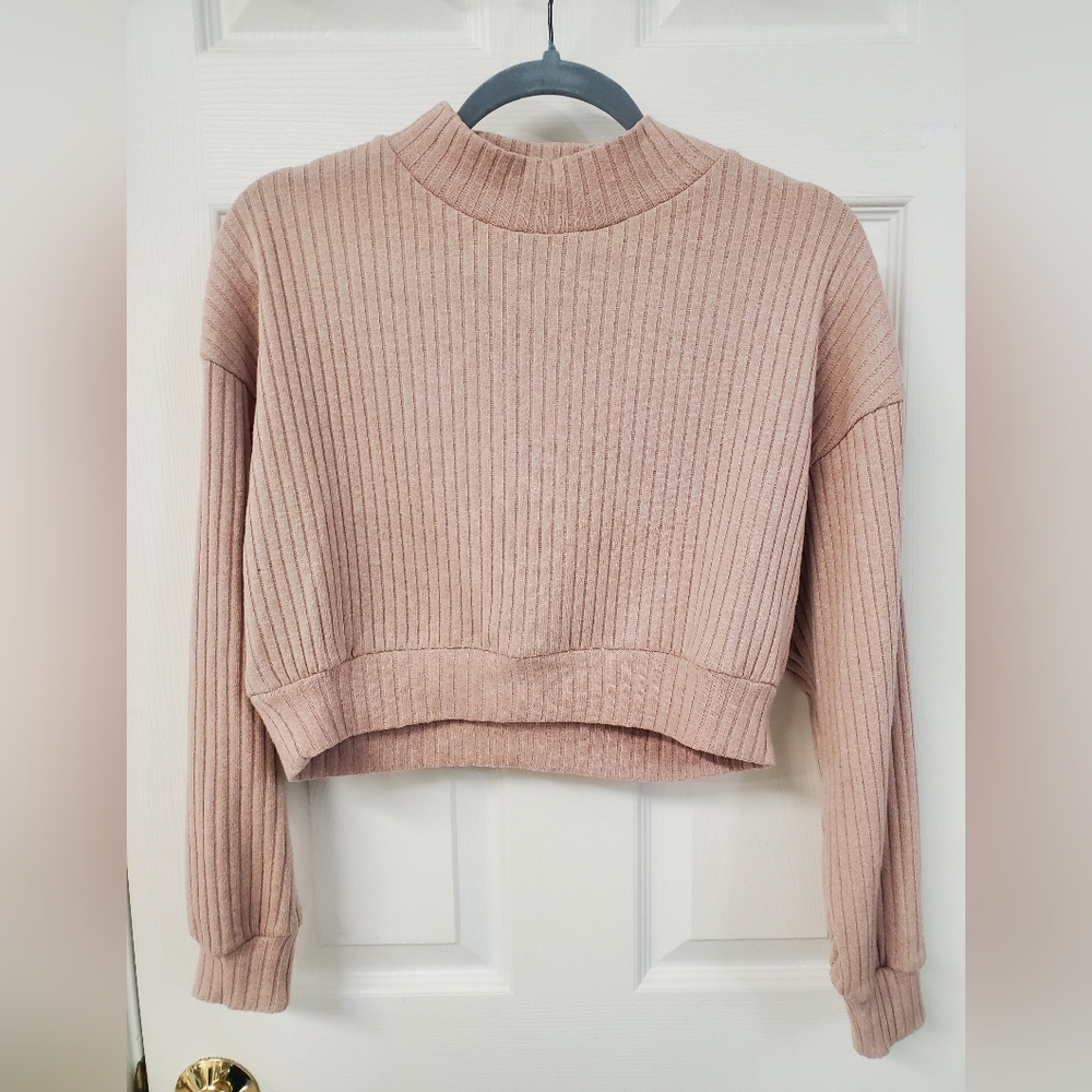 Forever 21 Cropped‎ Sweater